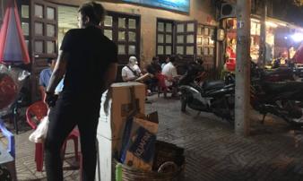 TP.HCM: Nghi án chồng sát hại vợ tại nơi làm việc rồi đóng cửa bỏ đi TP.HCM: Nghi án chồng sát hại vợ tại nơi làm việc rồi đóng cửa bỏ đi