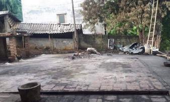 Nhà sàn của gia đình thủ môn Bùi Tiến Dũng bốc cháy, thiệt hại 300 triệu đồng Nhà sàn của gia đình thủ môn Bùi Tiến Dũng bốc cháy, thiệt hại 300 triệu đồng