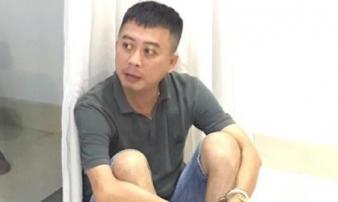 Phá đường dây cá độ 2.600 tỷ, bắt trùm Lâm Le Phá đường dây cá độ 2.600 tỷ, bắt trùm Lâm Le