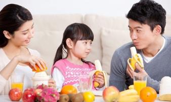 BS kê ra 8 việc đơn giản luôn cần làm để cha mẹ không phải nghỉ làm vì trông con ốm mùa hè BS kê ra 8 việc đơn giản luôn cần làm để cha mẹ không phải nghỉ làm vì trông con ốm mùa hè