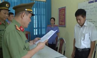Gian lận thi ở Sơn La: 6 bị can đối diện khung hình phạt đến 10 năm tù Gian lận thi ở Sơn La: 6 bị can đối diện khung hình phạt đến 10 năm tù