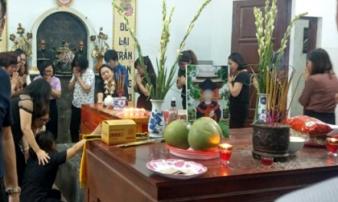 Tang lúc nửa đêm tiễn bé 6 tuổi bị bỏ quên trên xe đưa đón Tang lúc nửa đêm tiễn bé 6 tuổi bị bỏ quên trên xe đưa đón