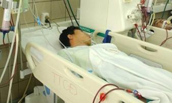 Uống rượu thay cơm 5 ngày liên tiếp, thanh niên Hà Nội nhập viện cấp cứu Uống rượu thay cơm 5 ngày liên tiếp, thanh niên Hà Nội nhập viện cấp cứu
