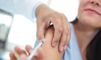 8 vaccine người lớn không thể bỏ qua để phòng những bệnh nguy hiểm 8 vaccine người lớn không thể bỏ qua để phòng những bệnh nguy hiểm