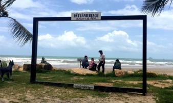 Tìm thấy thi thể 2 người mất tích khi tắm biển ở Bình Thuận Tìm thấy thi thể 2 người mất tích khi tắm biển ở Bình Thuận
