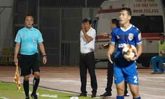 V-League 2019 đua nước rút, trọng tài ơi đừng... tai tiếng! V-League 2019 đua nước rút, trọng tài ơi đừng... tai tiếng!