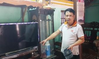 1 phút 9 lần mất điện, hàng trăm hộ dân ở Thanh Hóa bị cháy tivi, tủ lạnh 1 phút 9 lần mất điện, hàng trăm hộ dân ở Thanh Hóa bị cháy tivi, tủ lạnh
