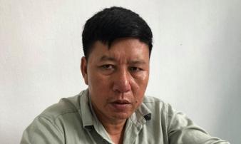 Khởi tố kẻ mạo nhận quen cán bộ cấp cao để lừa 1 tỷ đồng Khởi tố kẻ mạo nhận quen cán bộ cấp cao để lừa 1 tỷ đồng