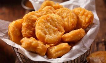 Những thực phẩm không lành mạnh nhưng nhiều cha mẹ tưởng vô hại nên để con ăn 'thả phanh' Những thực phẩm không lành mạnh nhưng nhiều cha mẹ tưởng vô hại nên để con ăn 'thả phanh'