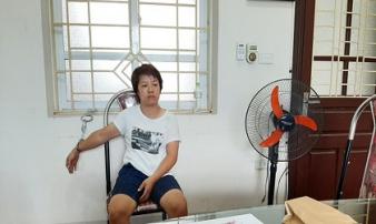 Bắt quả tang 'nữ quái' giấu 1.600 viên ma túy tổng hợp Bắt quả tang 'nữ quái' giấu 1.600 viên ma túy tổng hợp