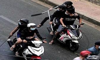 Nhóm thanh niên thực hiện hàng loạt vụ cướp bằng dao tự chế Nhóm thanh niên thực hiện hàng loạt vụ cướp bằng dao tự chế