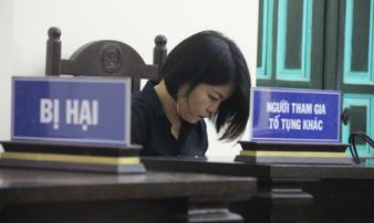 Một mực chối tội, cựu Thượng uý CA Nguyễn Thị Vững bị bắt thế nào? Một mực chối tội, cựu Thượng uý CA Nguyễn Thị Vững bị bắt thế nào?