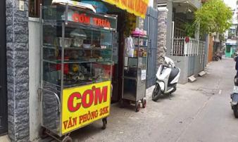 Bà chủ quán cơm tạt dầu sôi vào người hàng xóm gây thương tật 23% Bà chủ quán cơm tạt dầu sôi vào người hàng xóm gây thương tật 23%