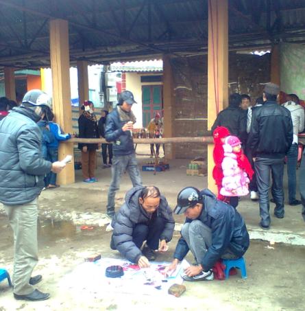 Năm mới, cờ bạc tung hoành làng quê