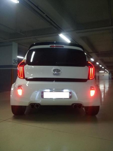 Mẹo biến xe nhỏ Kia Morning thành siêu xe