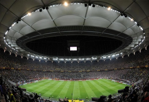 Bucharest National Stadium, minutes before the final.