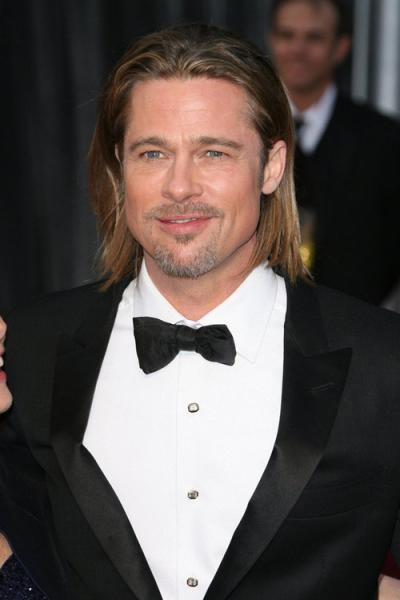 Xong CN Sao Hollywood bật mí về nụ hôn đầu đời