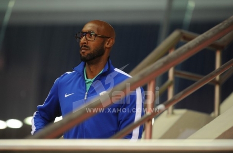 French striker Nicolas Anelka arrives for a Shanghai Shenhua game at the Hongkou Stadium in Shanghai on May 27, 2012. Former Argentina manager Sergio Daniel Batista arrived in China and is expected to take charge of Anelka's Shanghai Shenhua in the coming days.