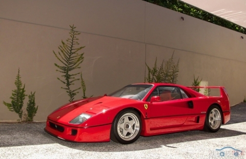 2014-01-03-ferrari-f40-27-ty-02