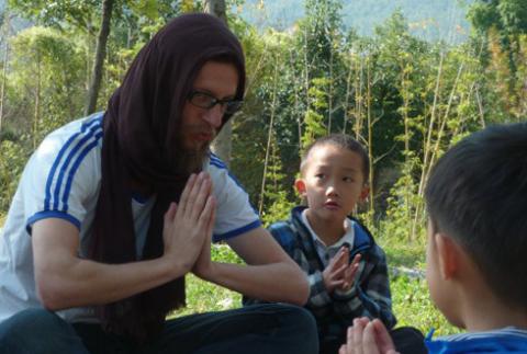 dap-xe-quanh-the-gioi71