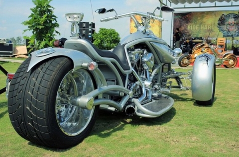 harleybourgetscorpionrt8