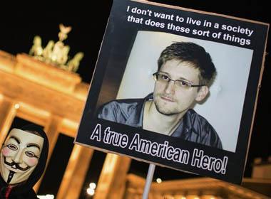 edwardsnowdenduocdecugiainobelhoabinh2