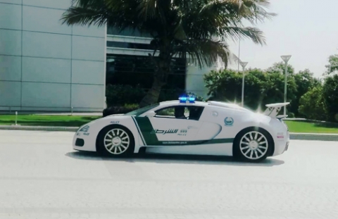 canh-sat-dubai-bugatti-veyron-05