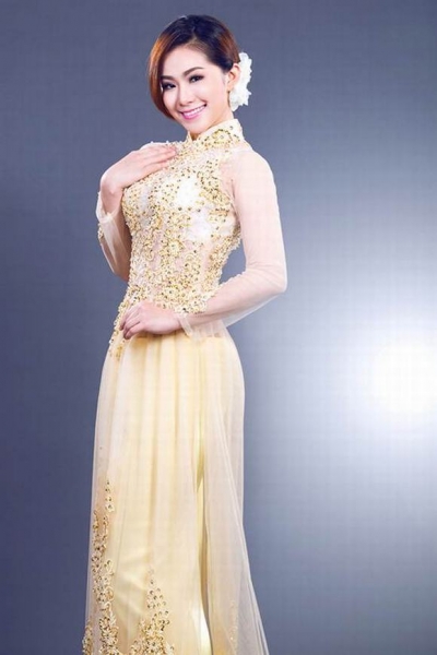 ca-si-dien-ao-dai5