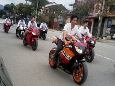 moto-khung11