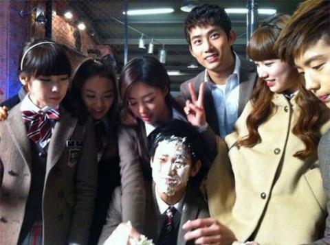 ngoi-sao-vi-sao-dua-anh-toi16