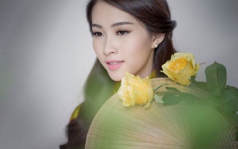 hoa-hau-thu-thao-rang-ro-ao-dai10