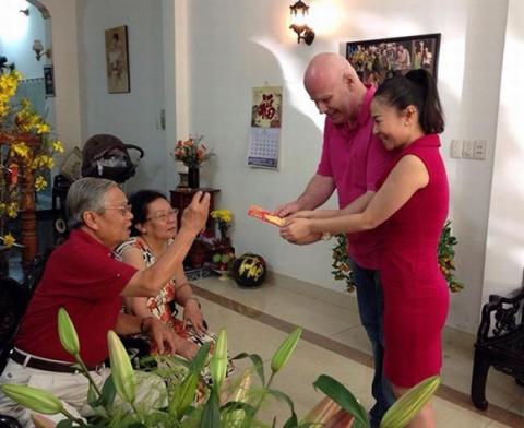 thu-minh-va-chong111123