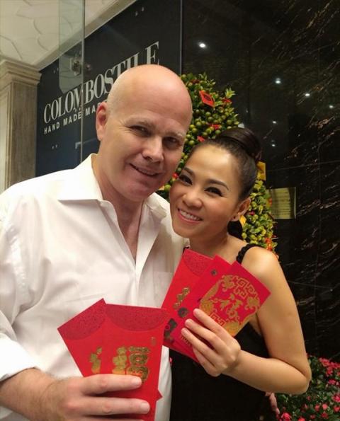 thu-minh-va-chong111124