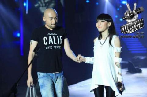 Ly Dai Mac, Thi sih The Voice Trung Quoc, Thi sinh The Voice hit ma tuy, Thi sinh The Voice bi bat, Ly Dai Mac hit ma tuy, Ly Dai Mac bị bat