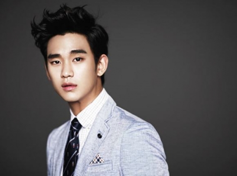 cat-xe-du-tiec-kim-soo-hyun2