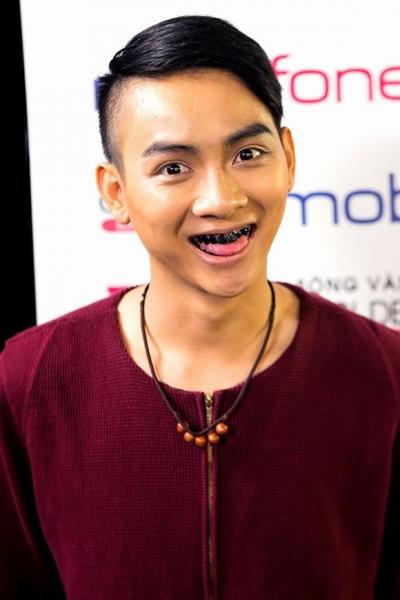 con-trai-hoai-linh-gai-ma-1