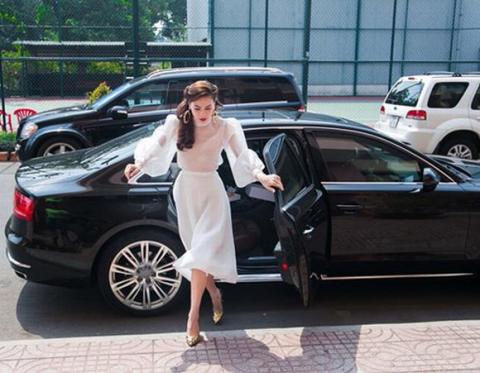 thoi-trang-giam-khao-ha-ho-6