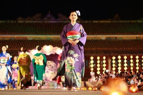 trang-phuc-truyen-thong-festival-hue1