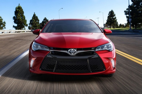 toyota-camry-2015-1815