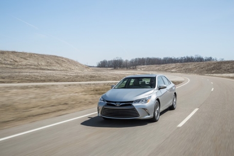 toyota-camry-2015-182