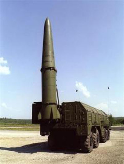 can-can-quan-su-nga-nato-1