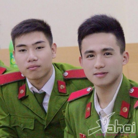 hot-boy-canh-sat14