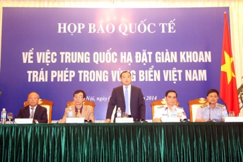 hop-bao-quoc-te-vu-gian-khoan-trung-quoc-1