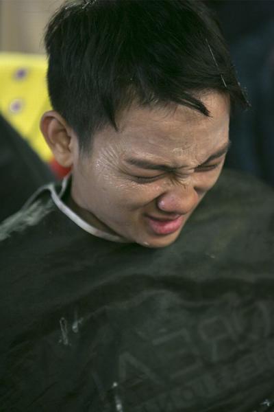 hoai-lam-hoa-trang-thanh-nghe-si-hat-xam-5