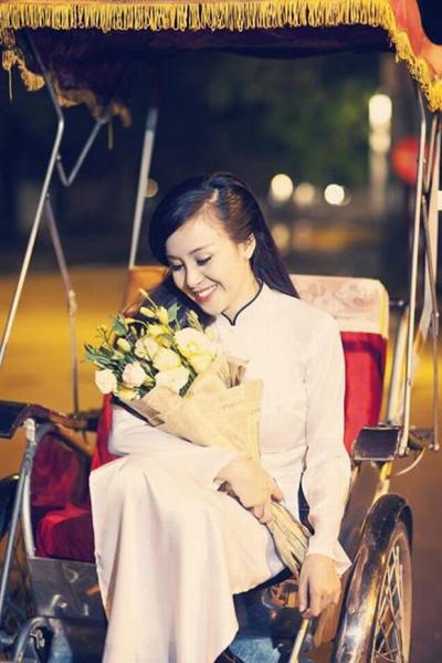 ba-tung-buc-xuc-vi-quan-ly-cu-1