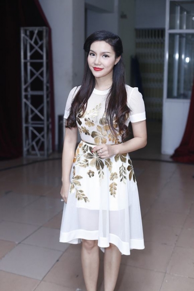 ca-si-ngoc-anh3