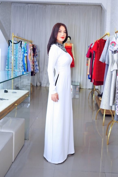 truong-ngoc-anh-ao-dai-cong-tri-7