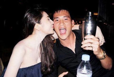 chuyen-tinh-cua-cau-thu2