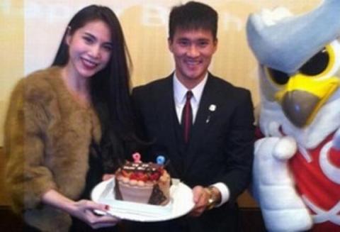 chuyen-tinh-cua-cau-thu3