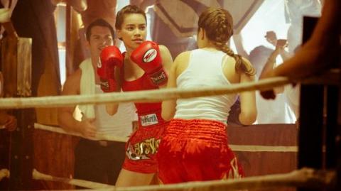 ho-ngoc-ha-em-khong-can-anh-4